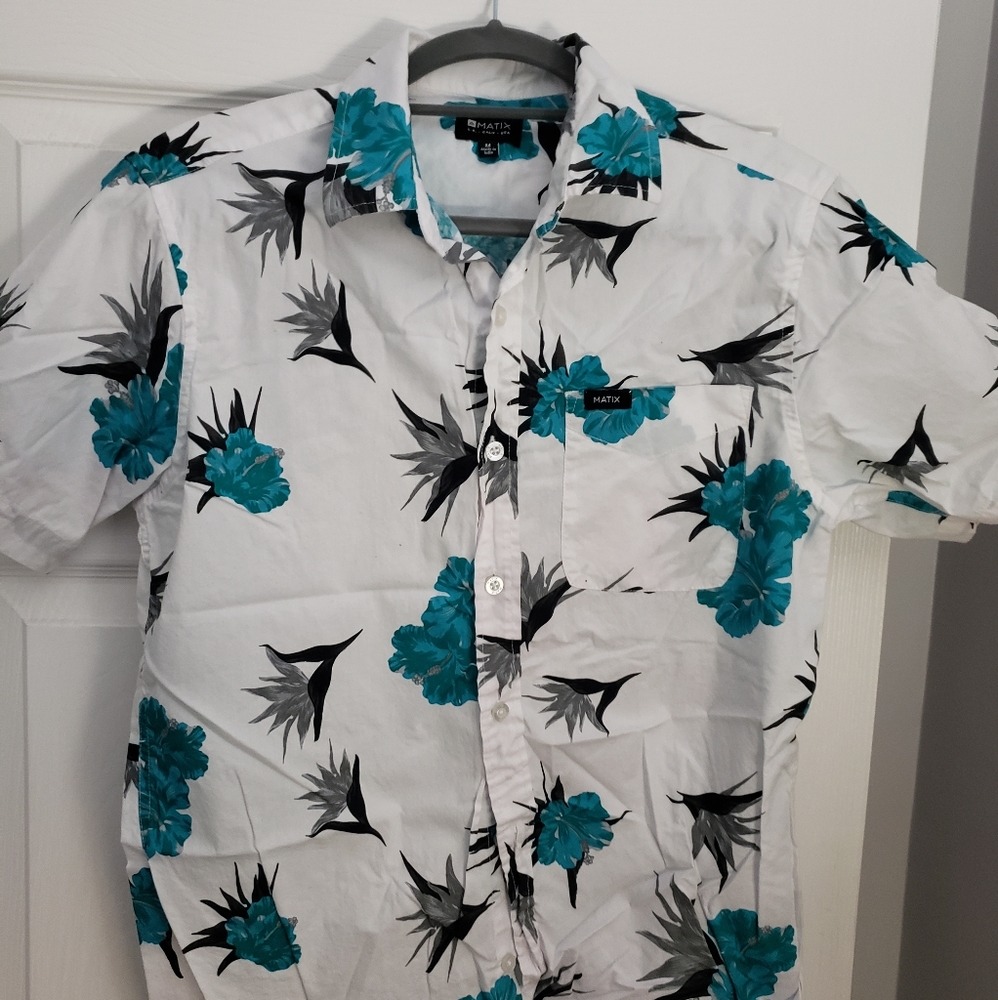 Men's medium hibiscus print button down